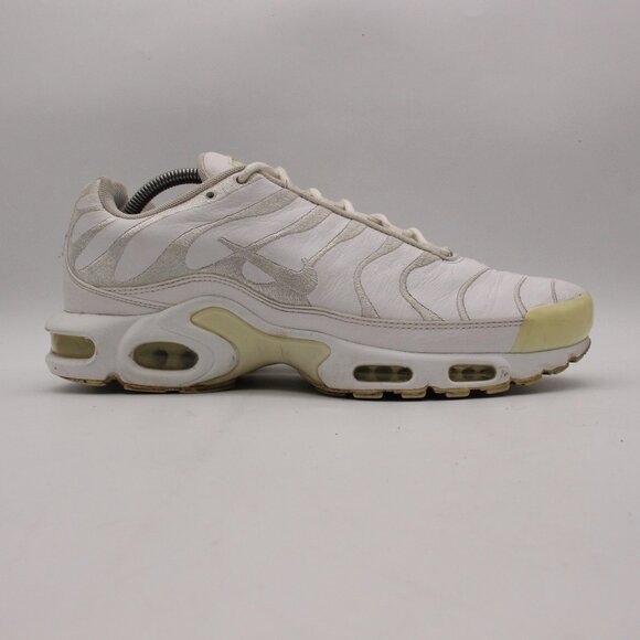 Nike Air Max Plus TN White Men's Size 10.5 Athletic Shoes Sneakers AJ2029-100